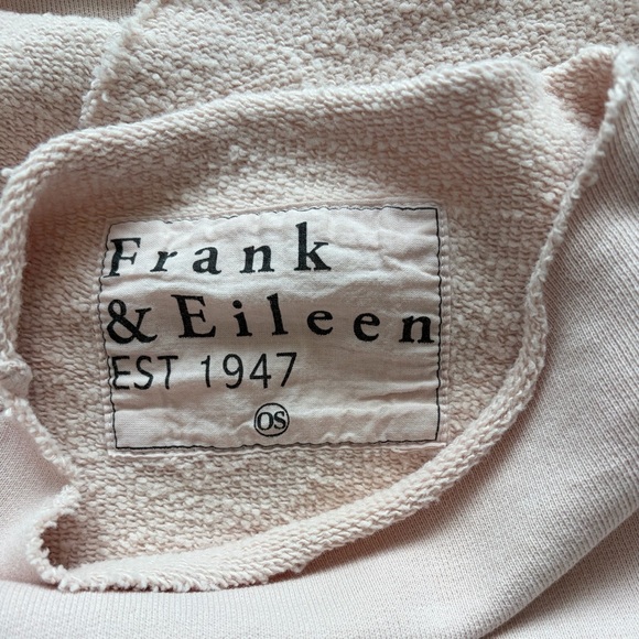 Frank & Eileen NWOT Capelet Light Pink One Size - Picture 6 of 7